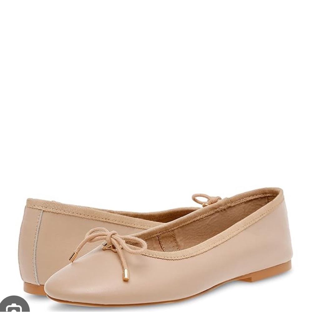 Steve Madden Blossoms Flat